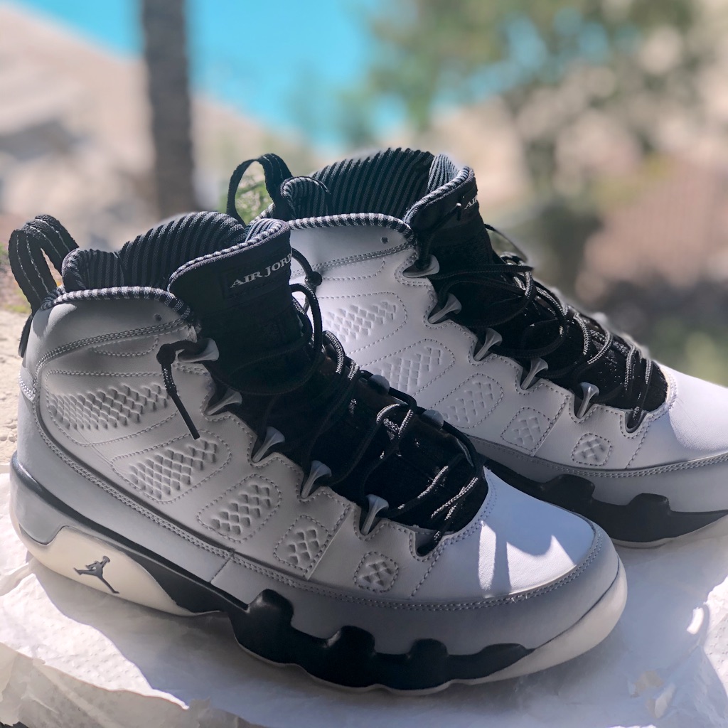 Air Jordan 9 Retro `Barons’